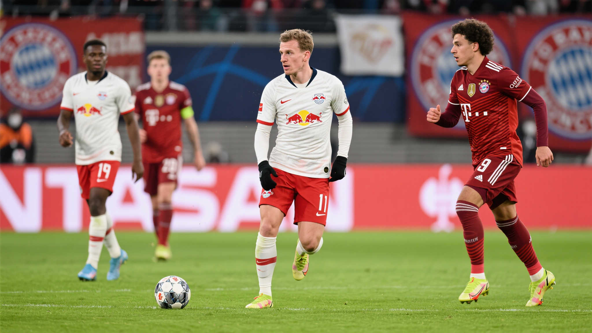 埃贝尔突然离美，马特乌斯指出拜仁引援或陷紧张局面